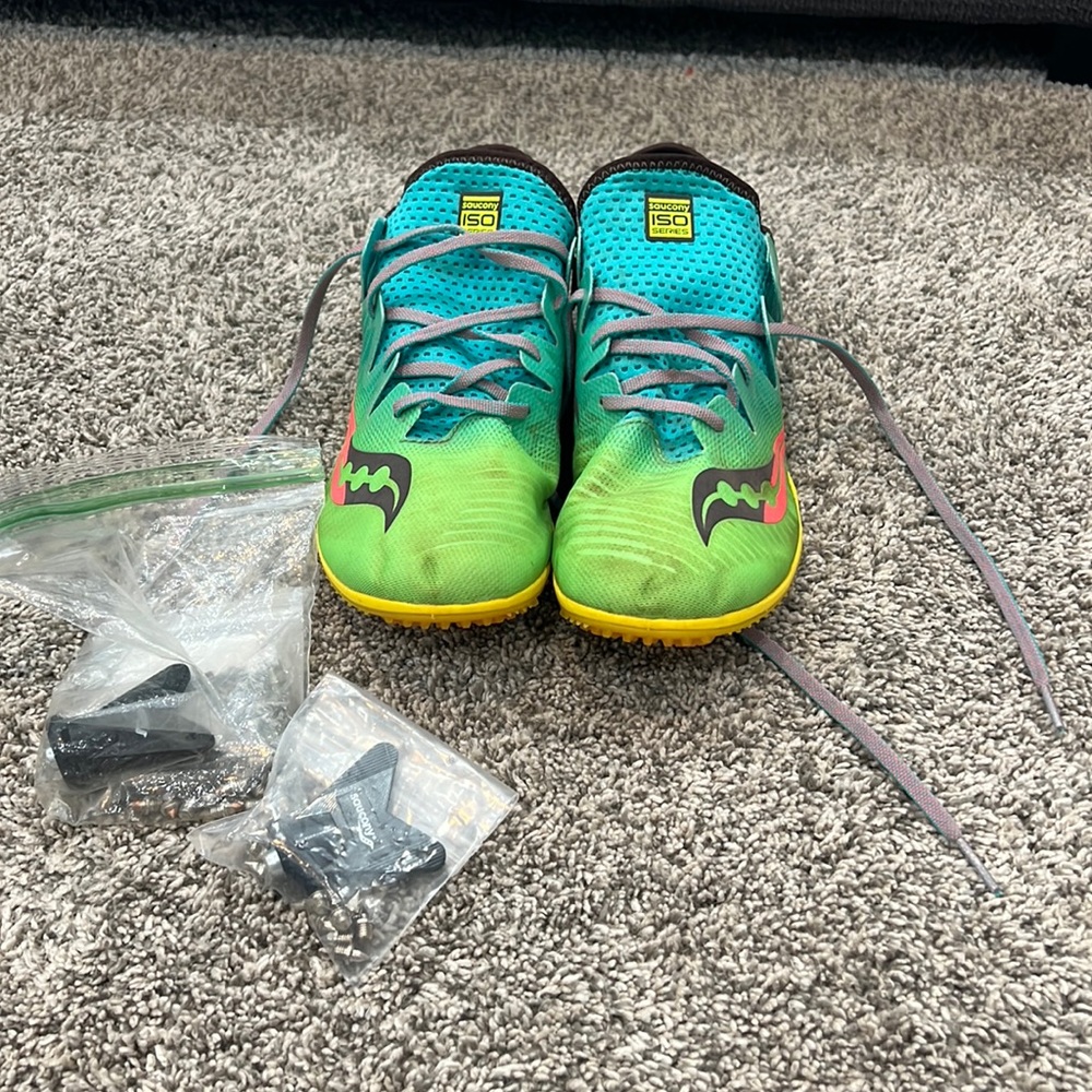 Saucony track shoes size 10.5